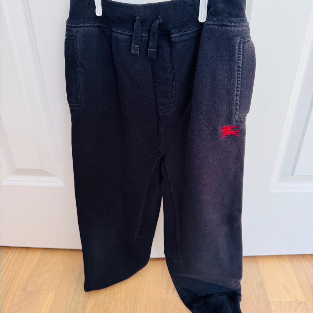 Burberry Boy’s Black sweatpants, 8Y